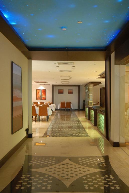 Fortune Select Global, Gurugram - Member Itc'S Hotel Group Gurgaon Buitenkant foto